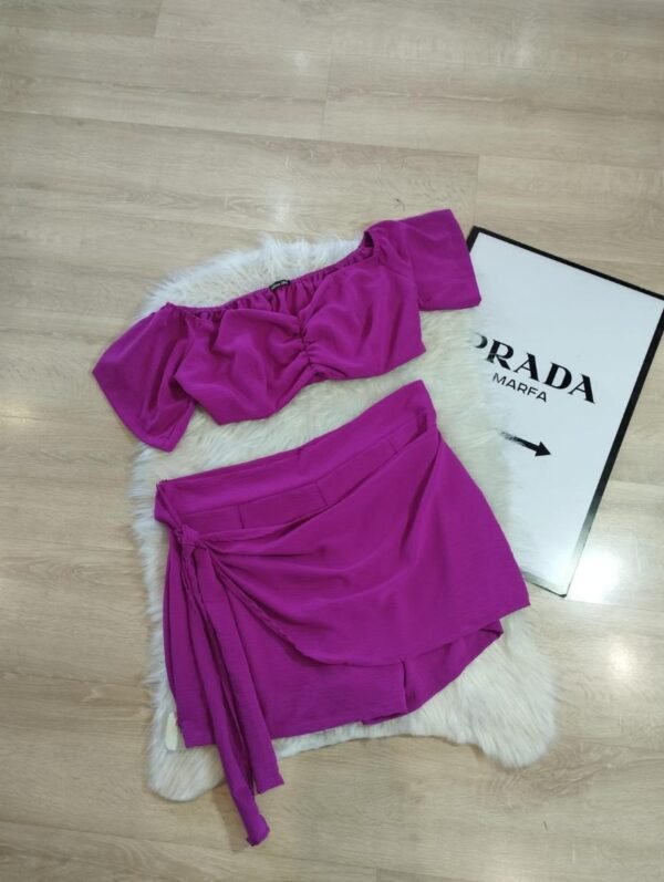 FUCSIA