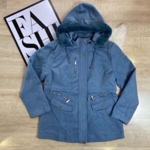 Azul