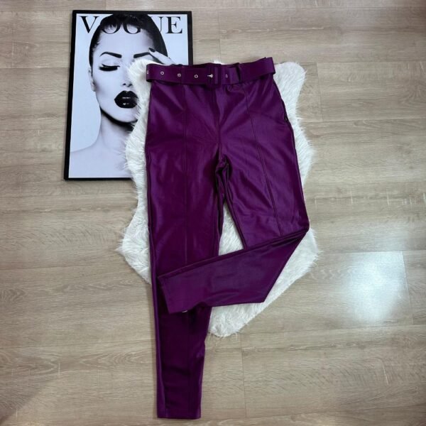 Roxo