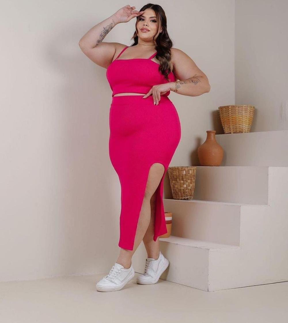 89518_1732375054604.jpg Pink