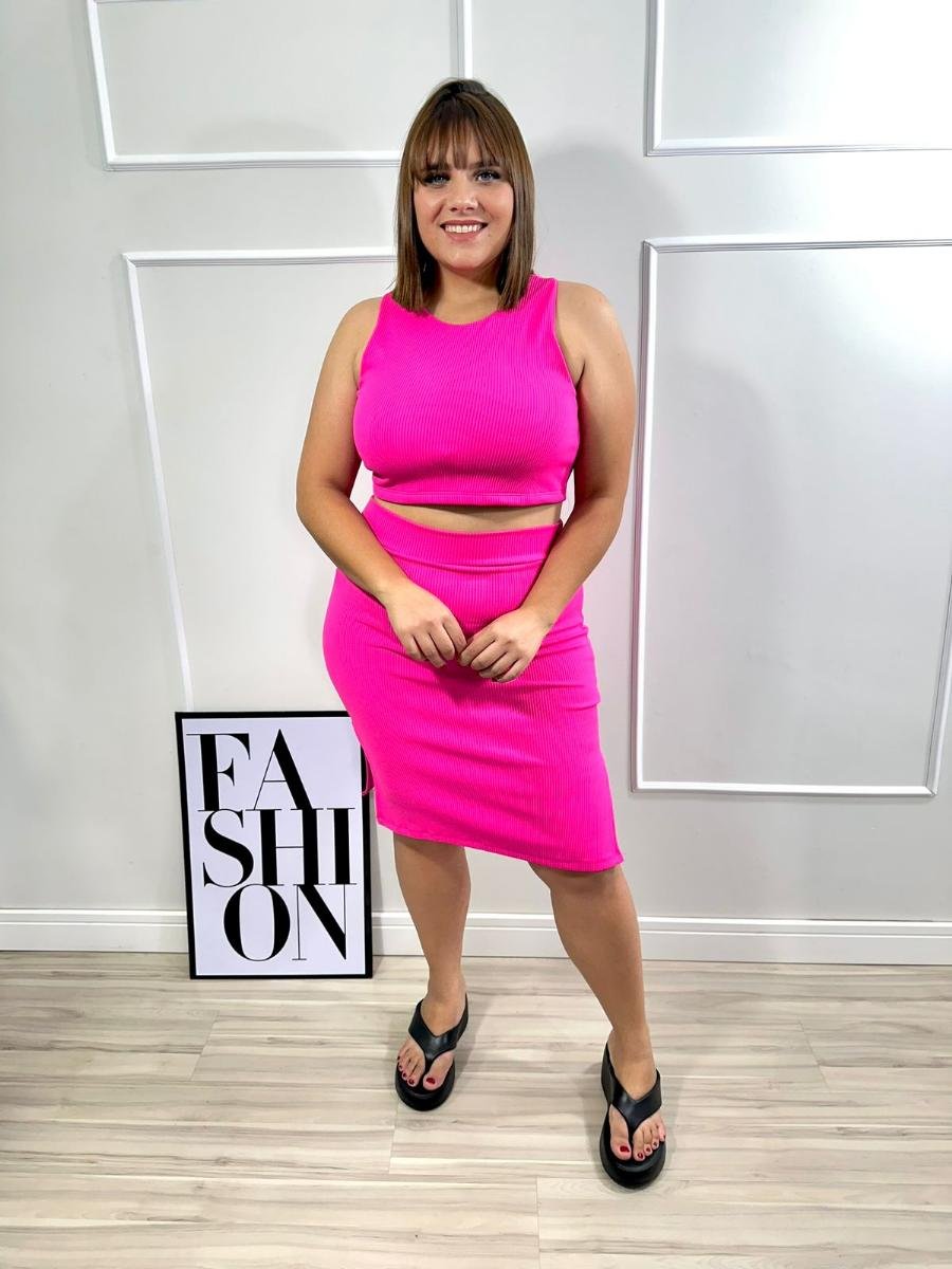 89318_1732374257415.jpg Pink